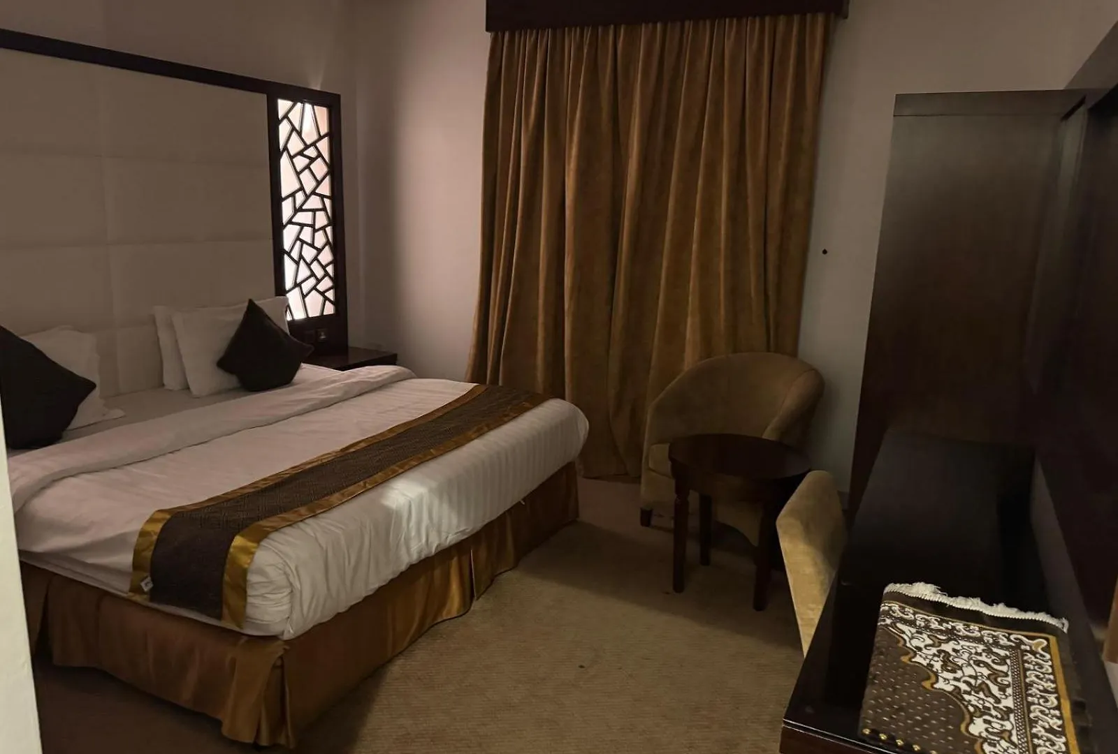 Hotel Asal Hiraa Aparthotel Jeddah Saudi Arabia